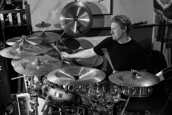 Chris Rowe